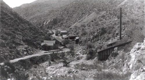 Tip_Top_Old_Mine_Camp_1888